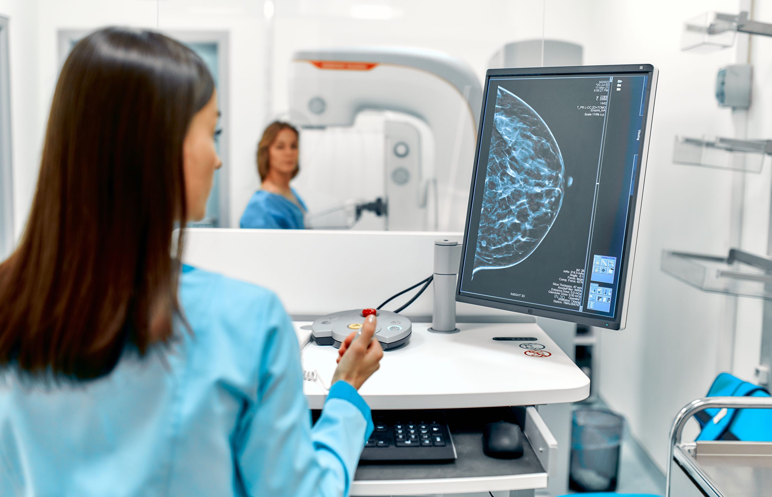 Suppression of JNK Pathway Drives Resistance to Endocrine and CDK4/6 Therapy in ER-Positive Breast Cancer