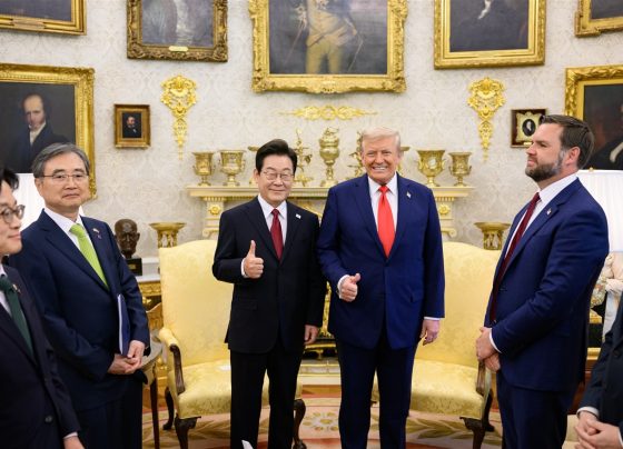 south-korean-and-us-firms-sign-11-agreements-in-shipbuilding,-energy,-and-aviation-during-lee’s-visit-to-washington