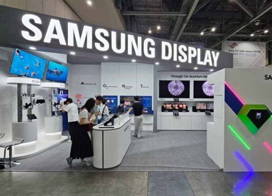 ai-takes-center-stage-at-imid-2025-as-samsung-display,-lg-display-showcase-innovations