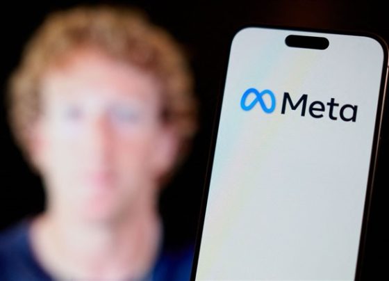 zuckerberg’s-ai-moonshot-hit-by-wave-of-talent-exits