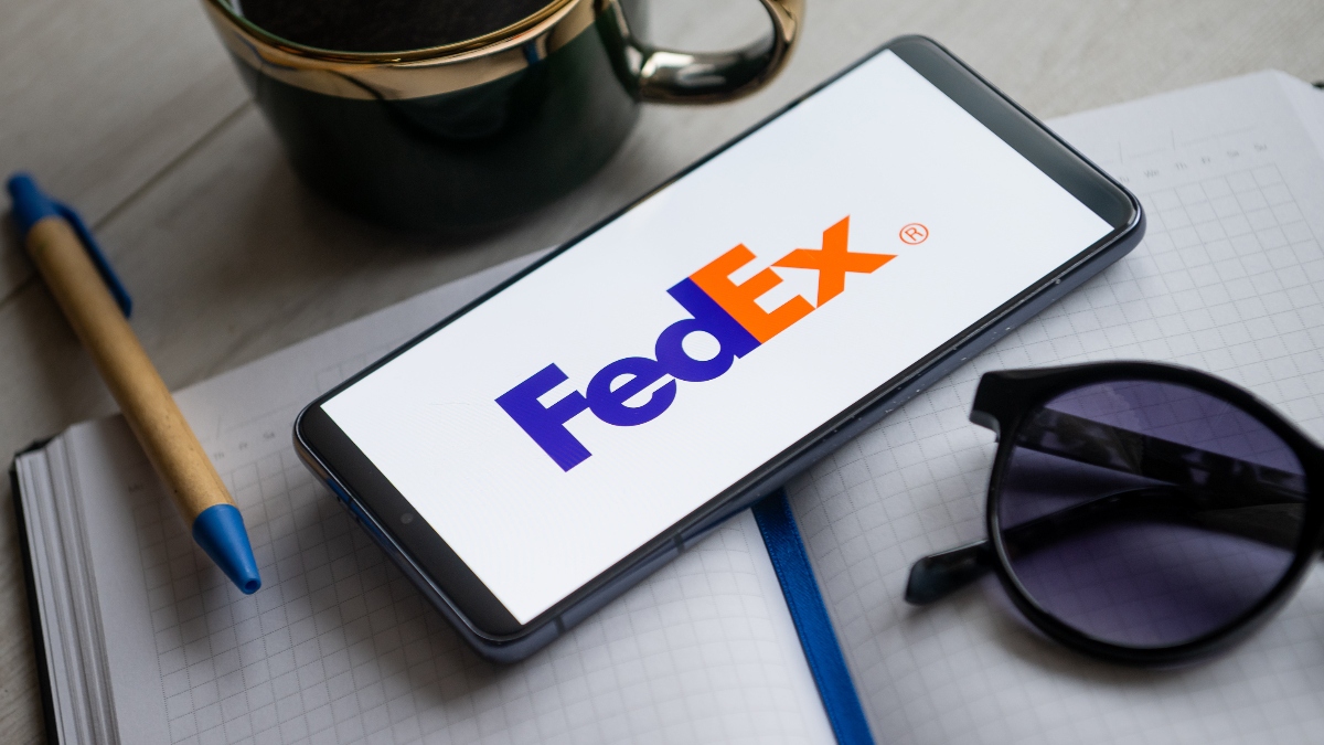 Got a FedEx Text About Rescheduling Delivery? Don’t Click!