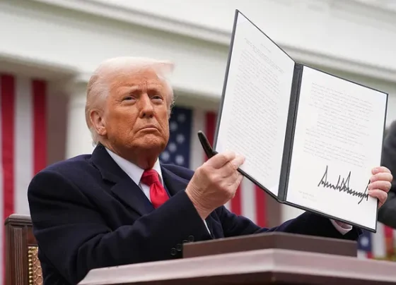 supreme-court-to-hear-trump’s-tariff-legality-case-in-november