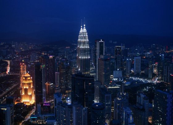 malaysia-steps-up-semiconductor-drive-as-g2-rivalry-spurs-new-investments