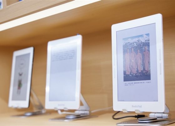asia’s-e-book-reader-market-surges-amid-booming-sales