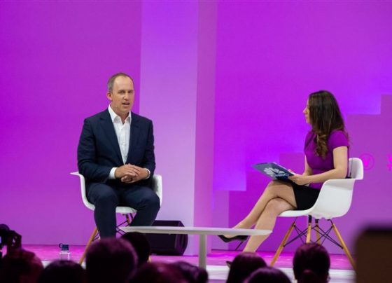 ai-industry-mirrors-internet-bubble-era,-says-openai-chair