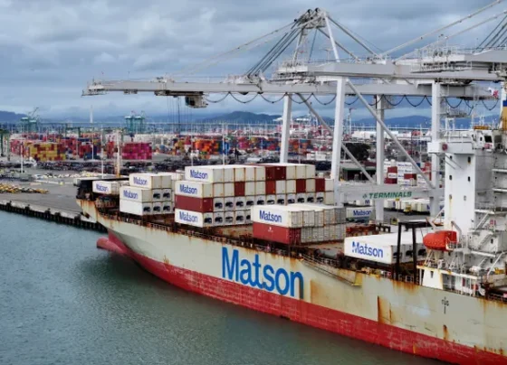 business-contracts-with-tariff-clauses-proliferate