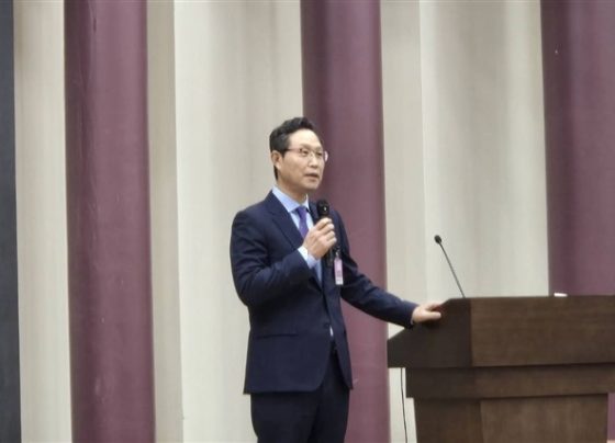 samsung-china-chief:-china’s-tech-rise-demands-global-attention