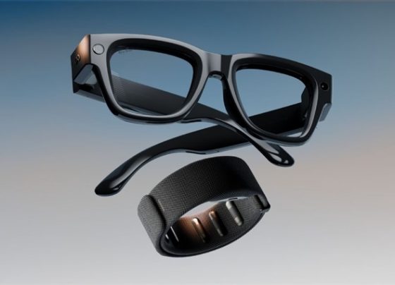 meta-ai-glasses-fall-short-in-demos-yet-avoid-major-backlash