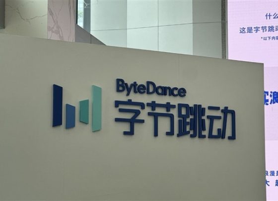 exclusive:-bytedance-readies-new-ai-glasses-prototypes-and-waiting-for-apple-to-heat-up-trend