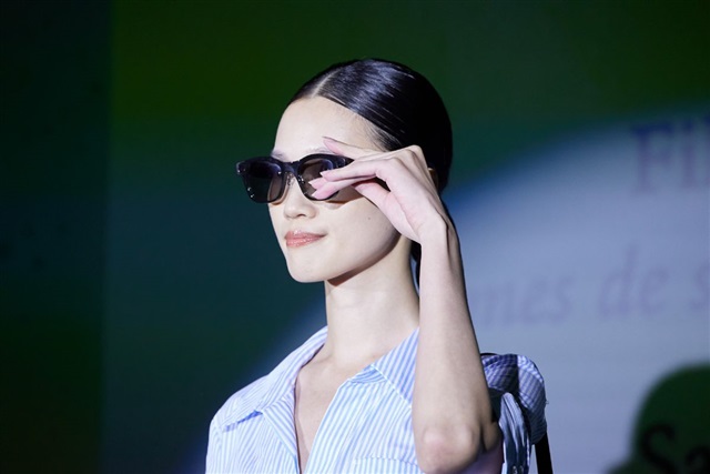 HTC bets on AI glasses, but strategy shows little edge against Meta and Google