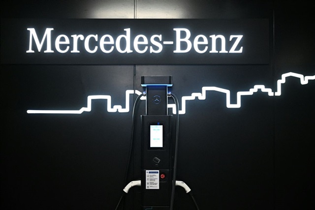 Mercedes-Benz returns to pragmatic strategy with A-Class extended to 2028 and development of entry-level models on MMA platform