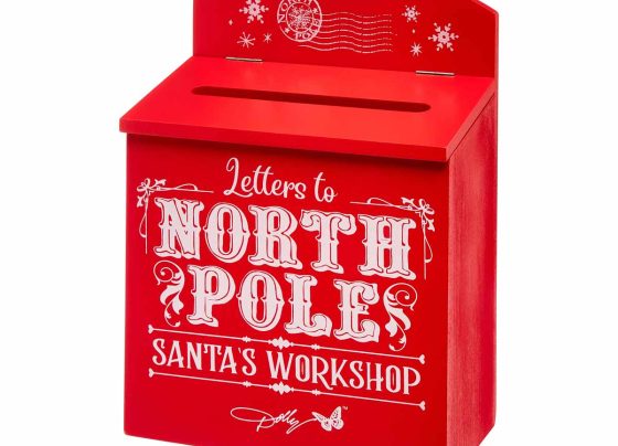 8-dolly-parton-dollar-general-christmas-collectibles-under-$13—get-them-fast!