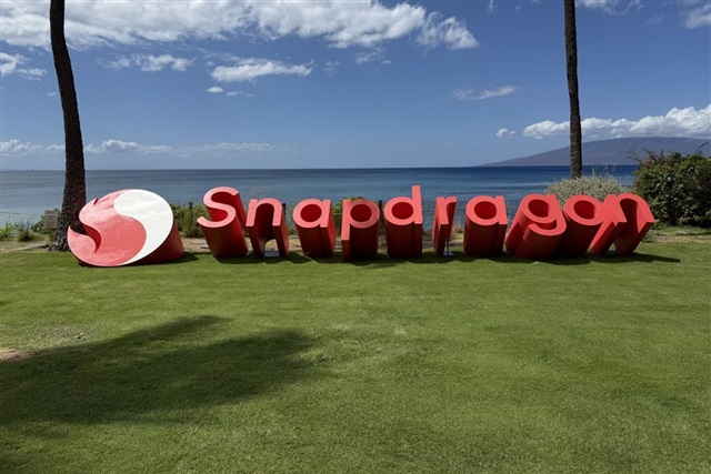 Qualcomm’s 2025 Snapdragon Summit: solid upgrades but AI vision falls short