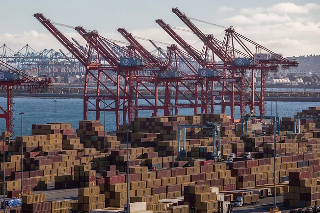 Port of Long Beach CEO to retire