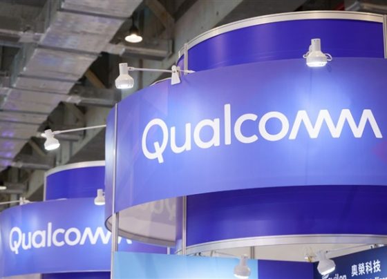 qualcomm-wins-lawsuit-to-secure-oryon-cpu,-hints-at-easing-ties-with-arm