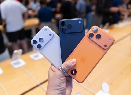 apple-adds-third-supplier-for-folded-zoom-ois-actuators-in-iphone