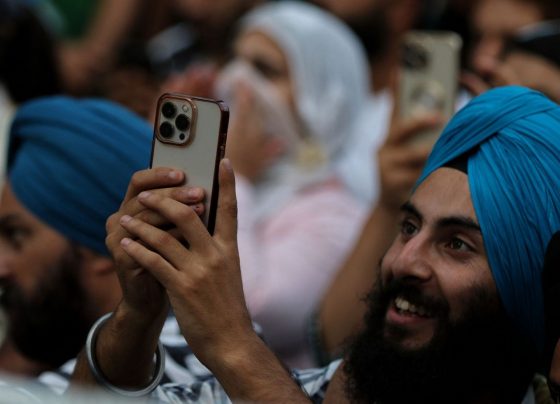 india-roundup:-number-of-apple-suppliers-in-india-likely-reaches-45