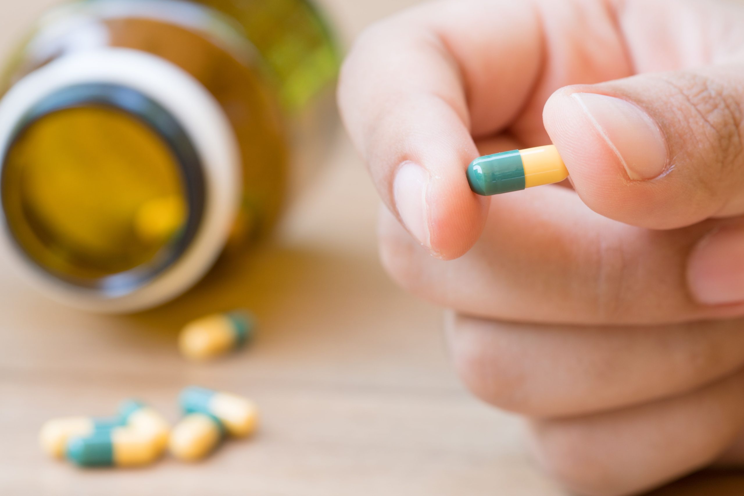 <![CDATA[Tramadol and Antidepressants Linked to Increased Seizure Risk in Older Adults]]>