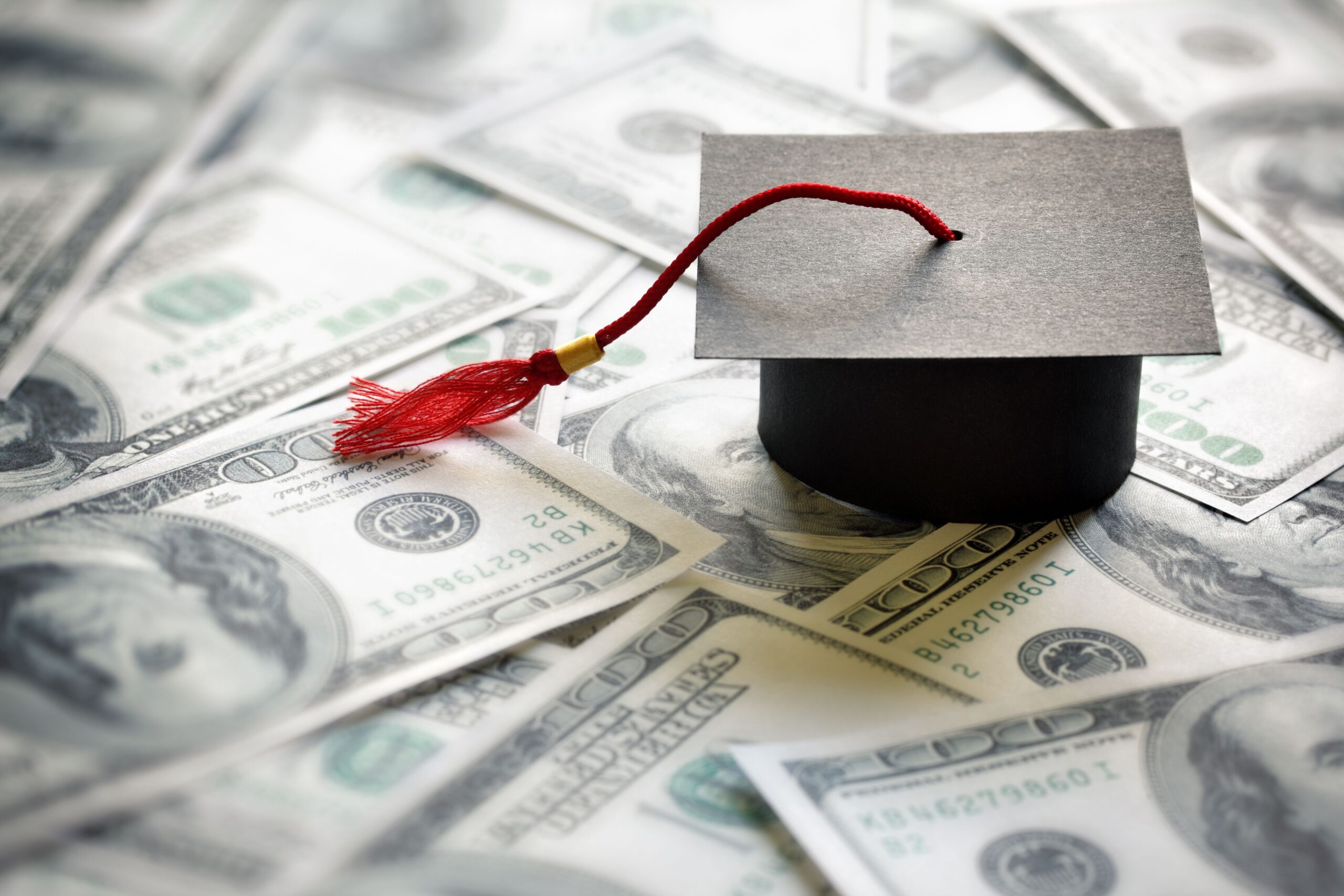 <![CDATA[From $200,000 in Student Loan Debt to Becoming a 7-Figure Pharmacist]]>