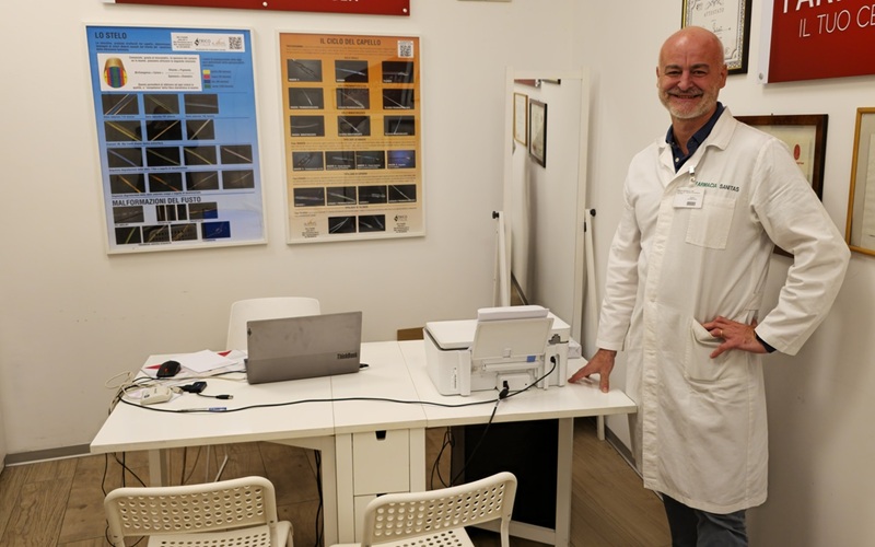 La farmacia che in 2 mesi ha fatto 3.400 vaccini: «Servono tre cose: spazio, spazio e ancora spazio»
