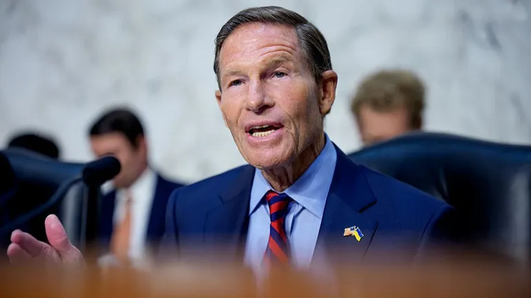Top Democrat questions Medicare Advantage insurers on AI claims denials