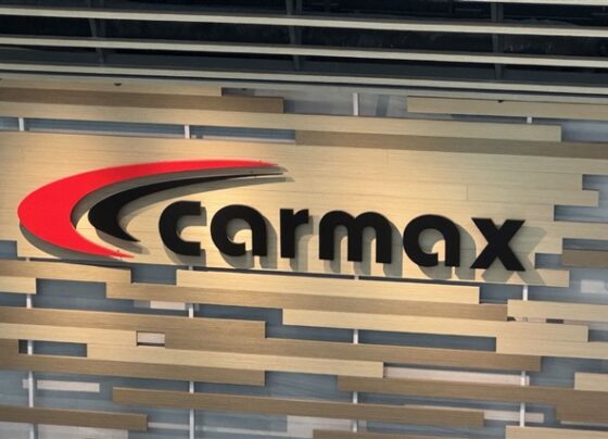 carmax-upgrades-car-system-with-garmin-collaboration