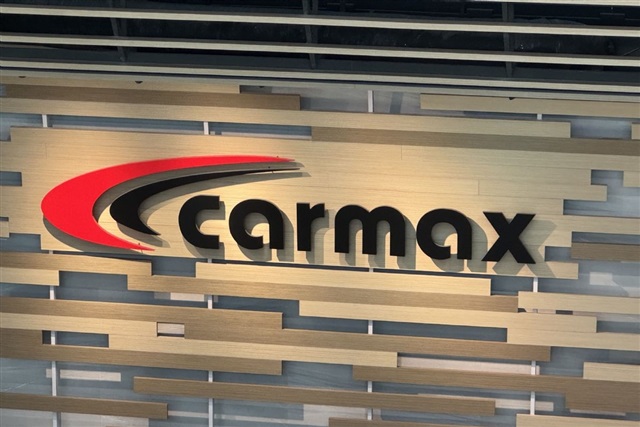Carmax upgrades car system with Garmin collaboration