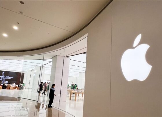 apple-releases-m5-chip-with-30%-higher-memory-bandwidth-and-enhanced-npu