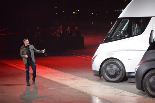 New US truck and bus tariffs set to reshape global supply chains and sourcing strategies