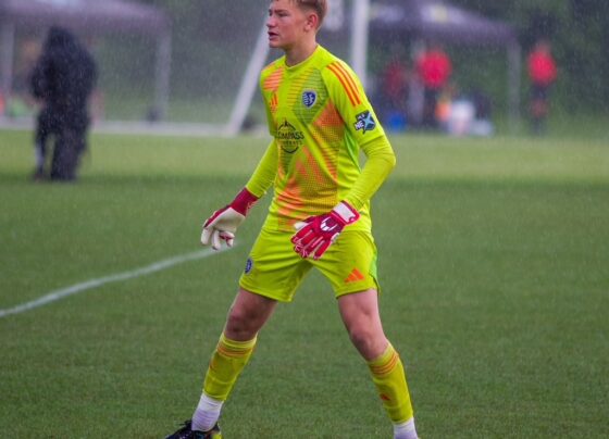 keeper-for-a-cure:-teen-helps-cancer-patients
