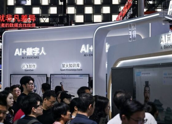 china’s-ai-app-users-hit-700-million-as-most-native-apps-lose-ground