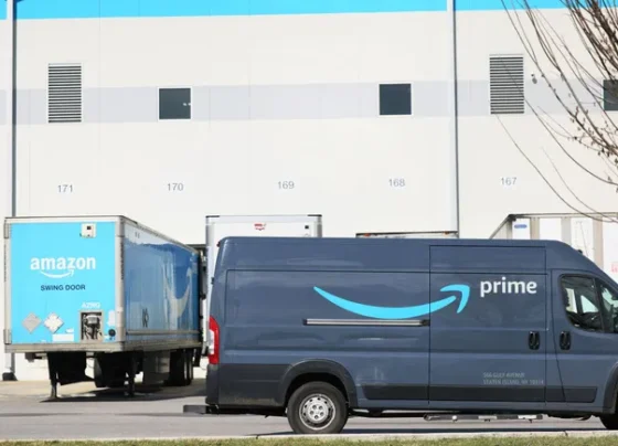 amazon:-better-inventory-placement-fuels-record-delivery-speeds