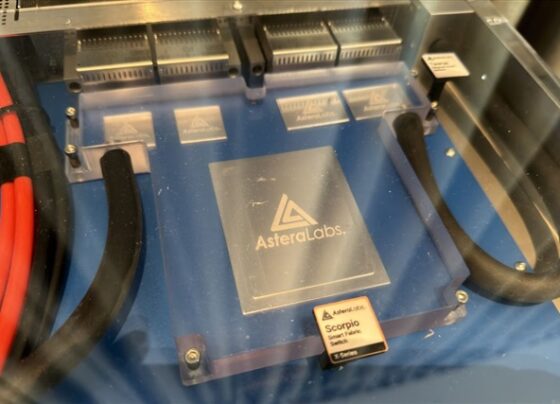 astera-labs-ships-switch-chips,-expands-ai-server-influence-with-new-standards