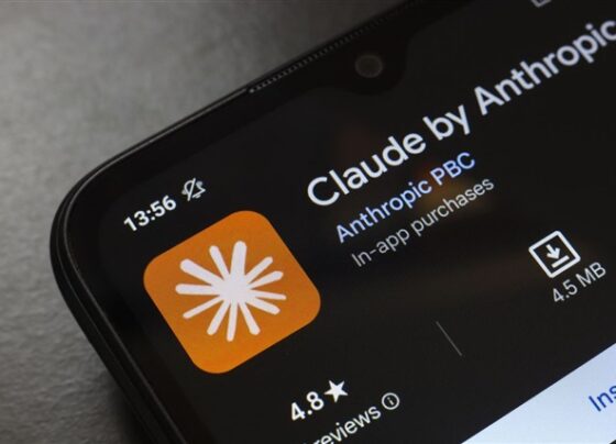 anthropic-aims-for-profitability-by-2028-while-openai’s-losses-could-reach-us$74-billion