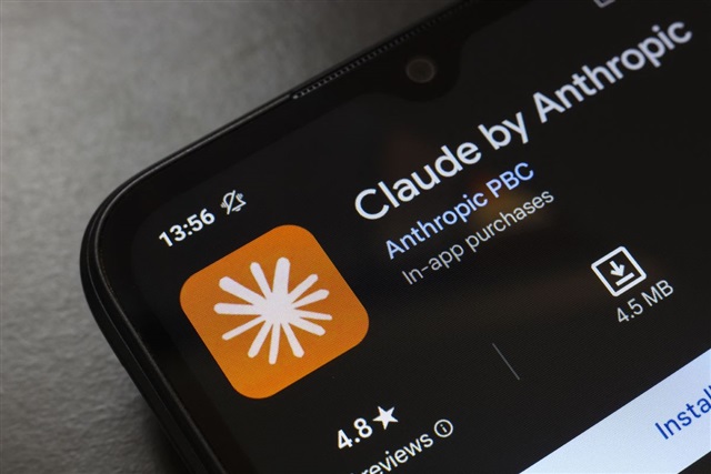 Anthropic aims for profitability by 2028 while OpenAI’s losses could reach US$74 billion