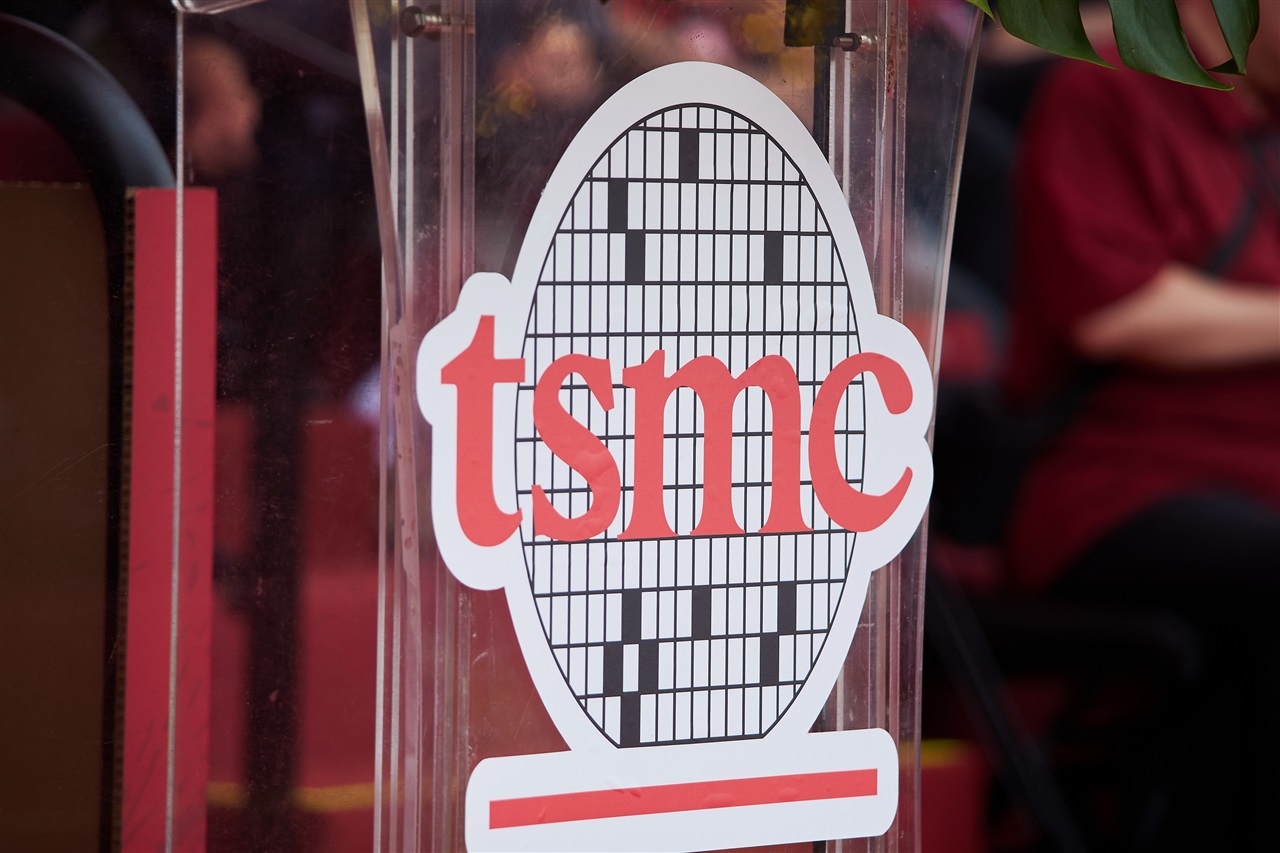 TSMC sues ex-SVP for allegedly taking secrets to Intel