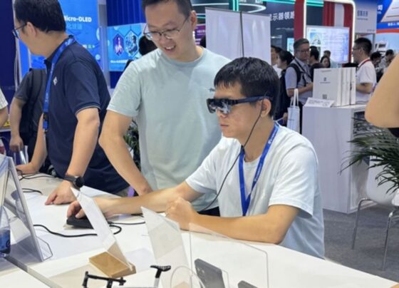 taiwan-optics-firms-shift-to-ar-glasses-as-china-cuts-costs