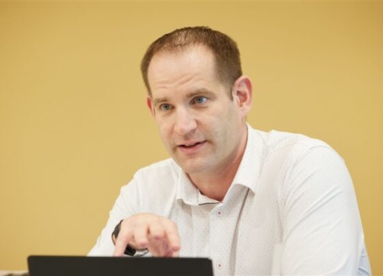 interview:-cybercrime-enters-ai-driven-era-with-precise,-scalable-attacks,-experts-warn