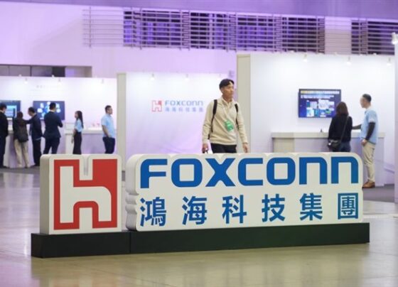 foxconn-reports-record-november-sales,-sees-clearer-4q25-demand