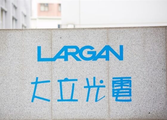 largan-eyes-high-end-product-mix-as-key-to-4q25-performance