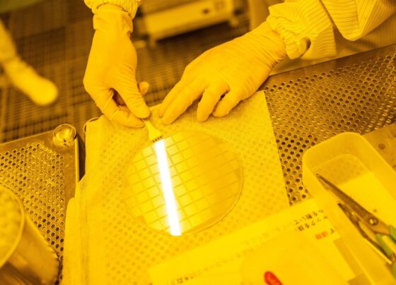 commentary:-uncertainty-rises-as-us-delays-section-232-semiconductor-tariff-ruling-after-eight-months