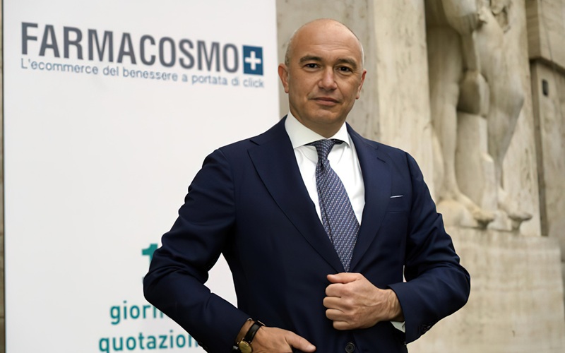 Farmacosmo completa l’acquisizione di pharmasi.it e cede la farmacia fisica De Leo