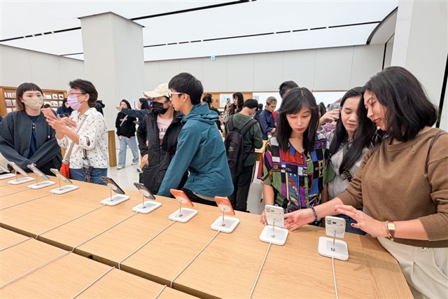Taiwan smartphone market growth to stall in 2026 amid rising prices and memory squeeze