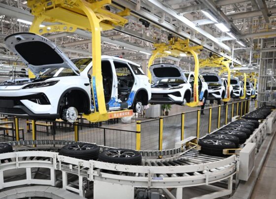 china-trade-in-subsidies-reshape-auto-market-as-domestic-surge-accelerates-global-export-push