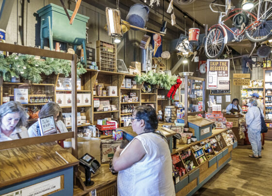 cracker-barrel-jewelry-is-the-budget-bling-hack-you-need-to-know