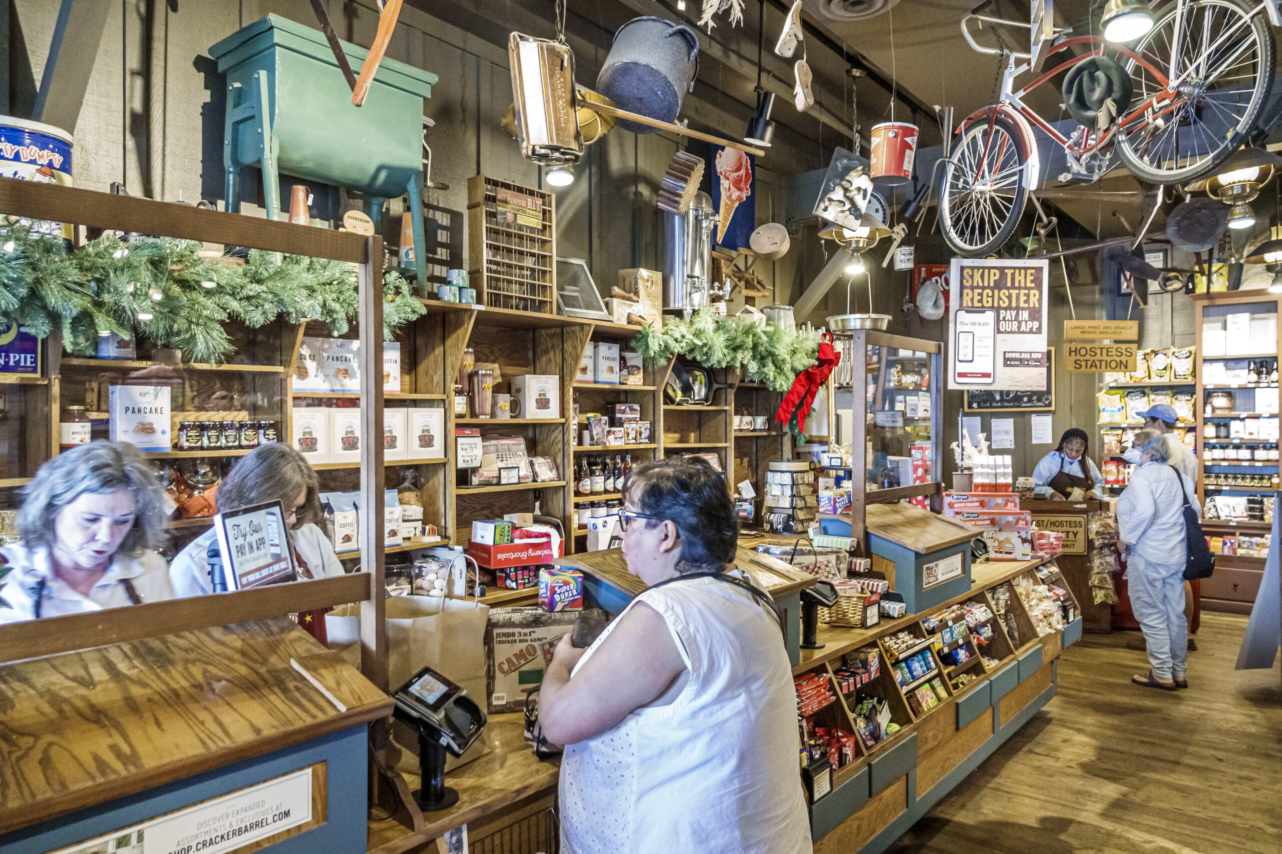 Cracker Barrel Jewelry Is the Budget Bling Hack You Need to Know