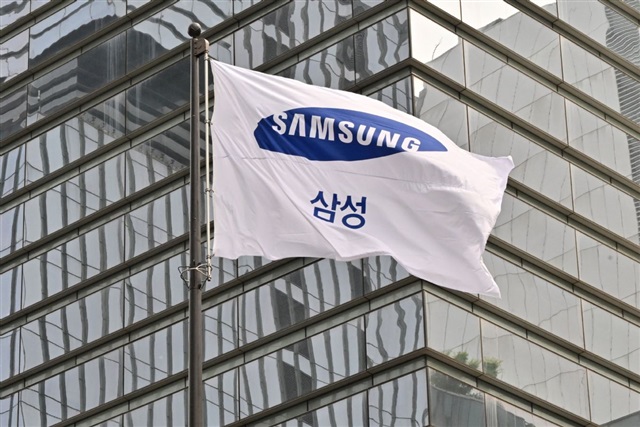 Samsung gains edge in AI memory race after reportedly leading Broadcom system-level tests