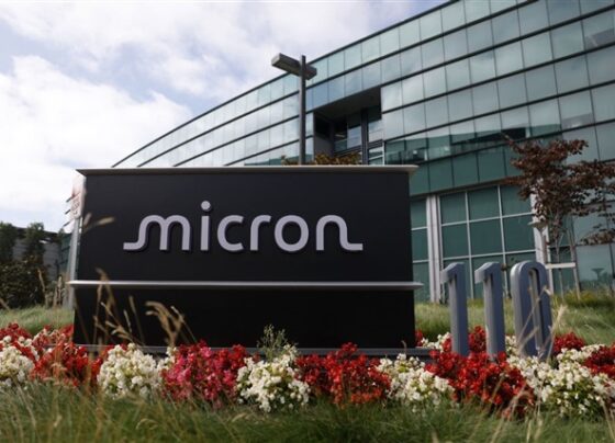 micron-and-globalfoundries-strengthen-singapore’s-position-in-advanced-ai-chip-manufacturing