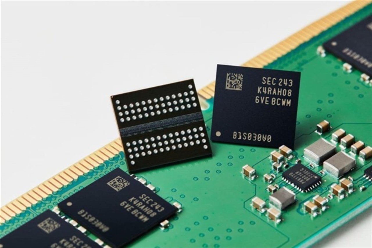 Samsung rolls out 7,200Mbps DDR5 samples as SK Hynix, CXMT intensify competition