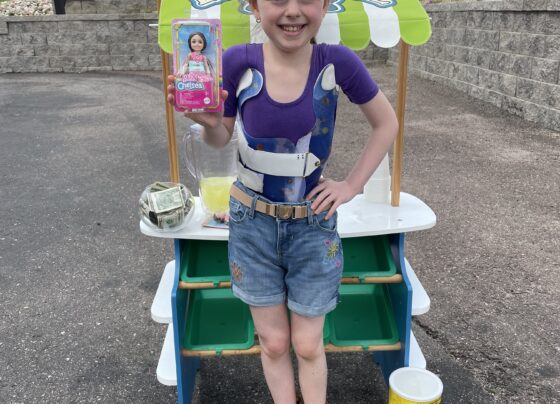 11-year-old’s-charity-for-scoliosis-donates-870-dolls-with-back-braces:-‘so-they-don’t-ever-feel-alone’